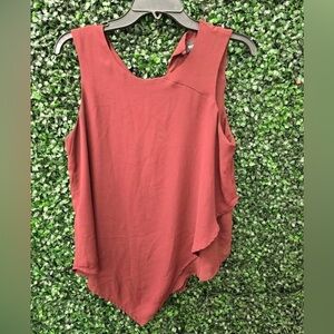 Mossino Burgundy Sleeveless Tank Top - Size Small!